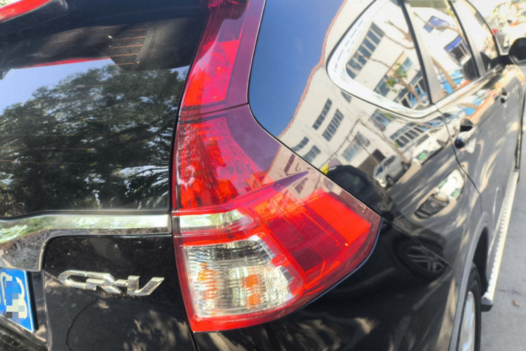 本田CR-V 2016款 2.0L 两驱都市版车身外观6006