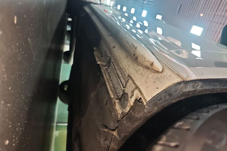 奥迪A4L 2018款 30周年年型 40 TFSI 时尚型局部细节9001