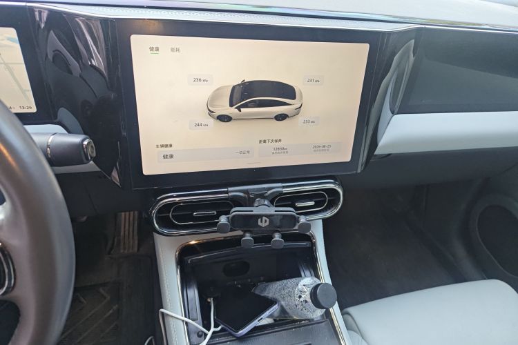 零跑汽车 零跑C01 2022款 后驱超长续航版中控内饰16