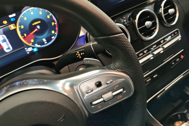 奔驰C级 2021款 C 200 L 时尚型运动版中控内饰18