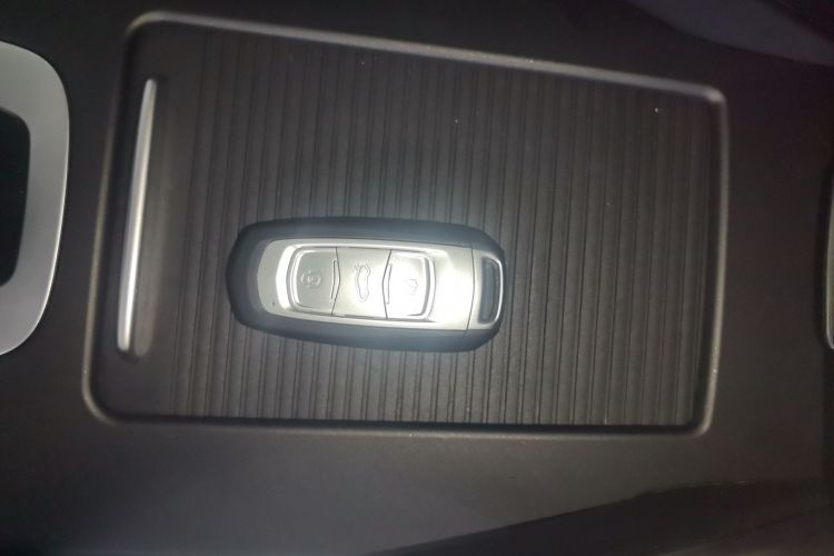 吉利汽车 博越 2021款 百万款 1.8TD DCT两驱豪华型中控内饰11