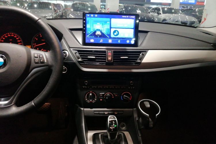 宝马X1 2014款 sDrive18i 时尚型局部细节16