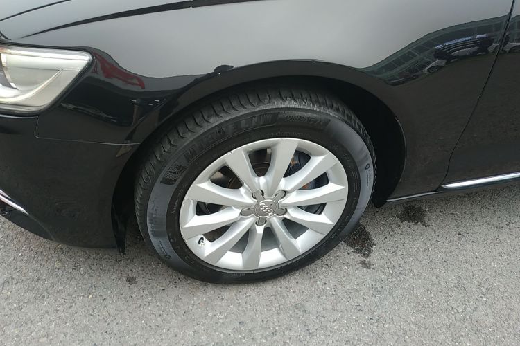 奥迪A6L 2014款 30 FSI 技术型车身外观6007