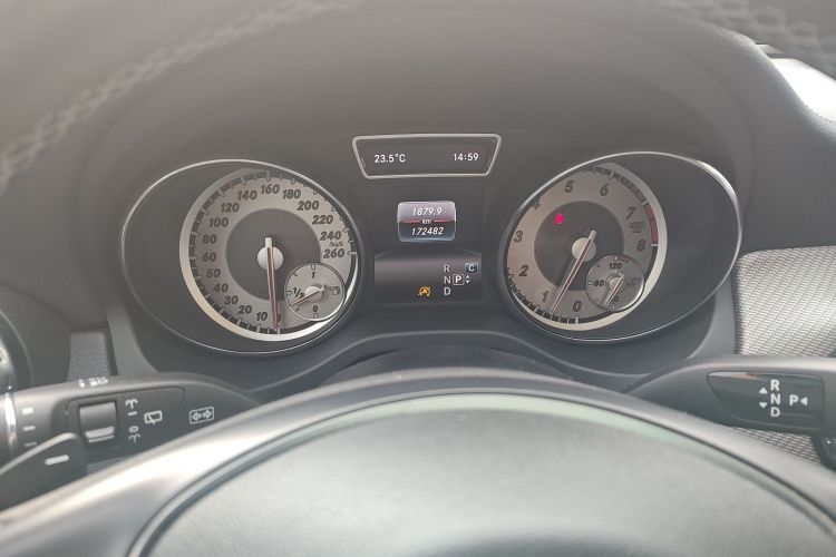 奔驰GLA 2016款 GLA 200 时尚型中控内饰14