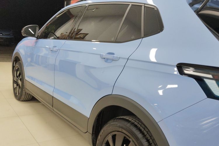 大众 途岳 2025款 新锐 300TSI 锐享版车身外观4