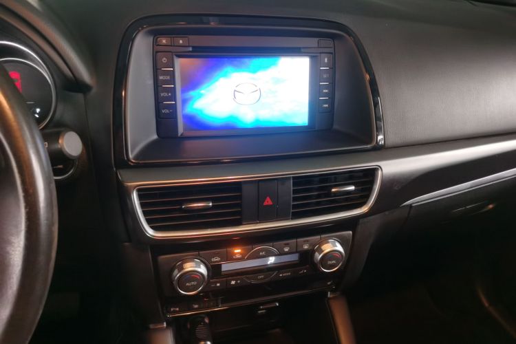 马自达CX-5 2015款 2.5L 自动四驱尊贵型局部细节16