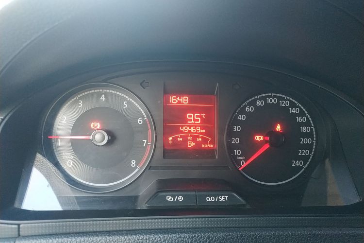 大众 桑塔纳 2018款 1.5L 手动风尚版局部细节14