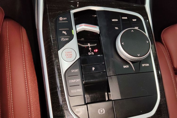 宝马3系 2024款 325Li M运动套装局部细节18