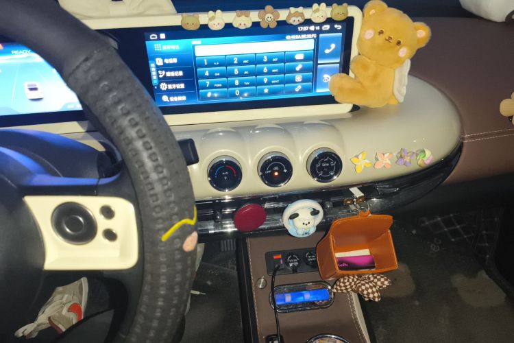 五菱汽车 五菱缤果 2024款 333km 悦享款中控内饰16