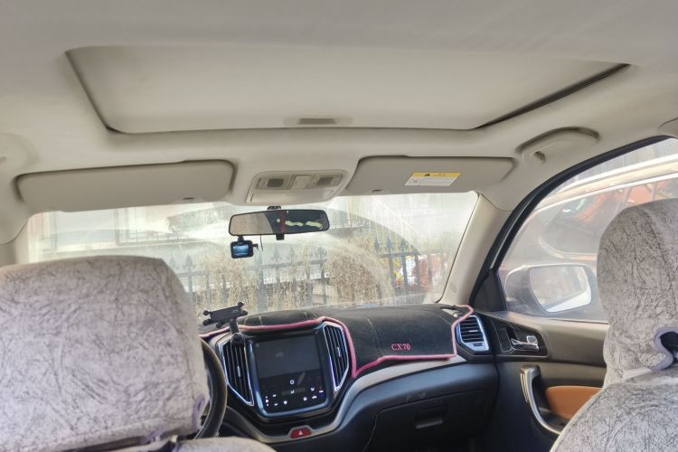 长安欧尚CX70 2016款 1.6L 手动豪华型中控内饰22