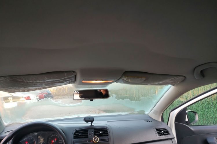 大众 Polo 2014款 1.4L 手动风尚版中控内饰22