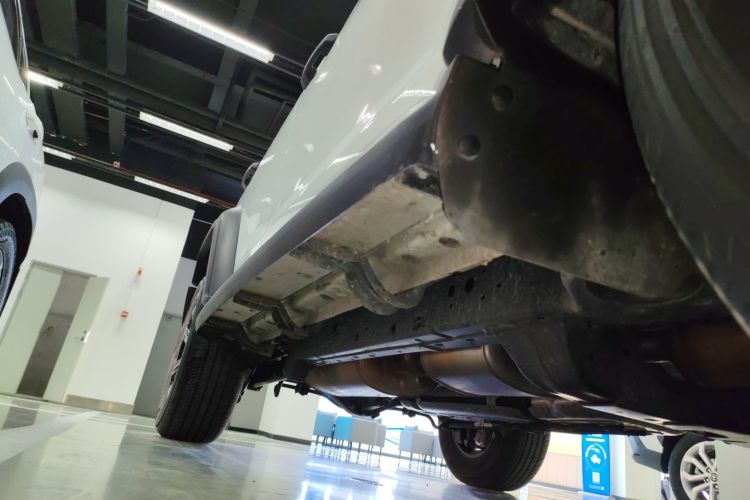 坦克300 2024款 2.0T 征服者局部细节9001