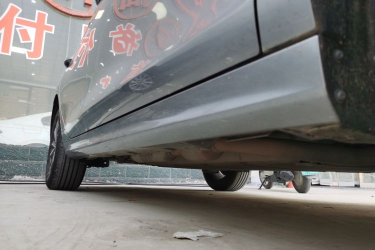 比亚迪 秦PLUS 2023款 冠军版 DM-i 55KM领先型局部细节9001