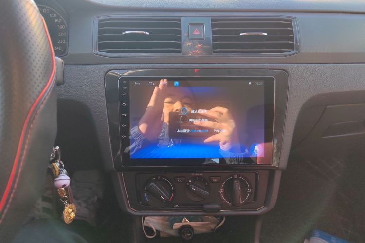 大众 桑塔纳 2018款 1.5L 手动风尚版中控内饰16