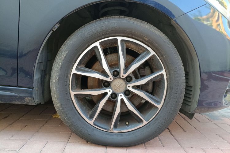 比亚迪 宋MAX 2018款 1.5T 自动智联豪华型 6座车身外观6007