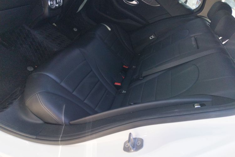 奔驰C级(进口) 2018款 C 200 旅行轿车中控内饰7004