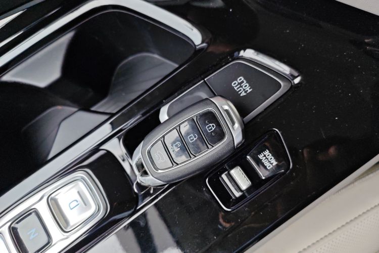 现代 库斯途 2021款 380TGDi 智爱尊贵版 LUX Premium中控内饰7001