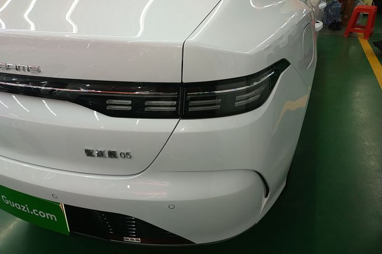 比亚迪 驱逐舰05 2024款 荣耀版 DM-i 55KM 豪华型车身外观6006