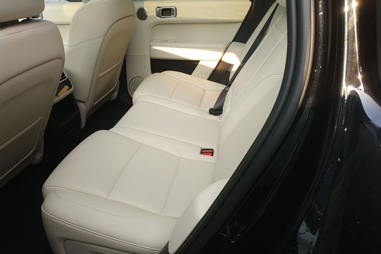 理想汽车 理想L6 2024款 Pro中控内饰7004