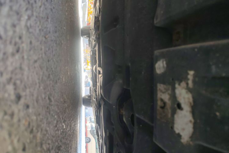 丰田 普锐斯 2012款 1.8L 标准版局部细节9008