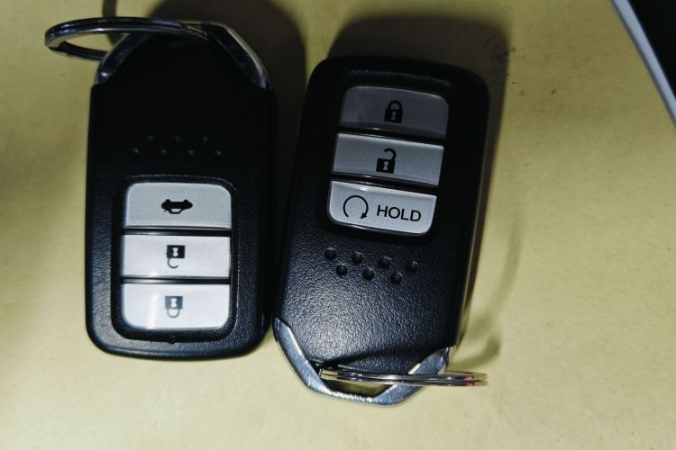 本田 皓影 2020款 240TURBO CVT两驱豪华版中控内饰11