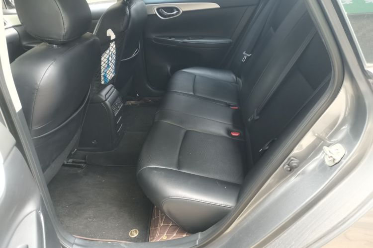 日产 轩逸 2021款 经典 1.6XE CVT舒适版中控内饰21