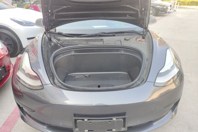 特斯拉 Model 3 2019款 标准续航后驱升级版局部细节24
