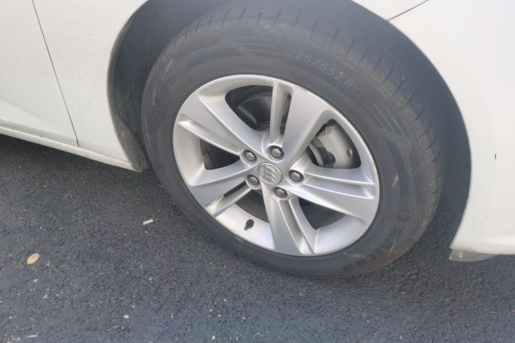 别克 君威 2019款 20T 豪华型 国VI车身外观6007