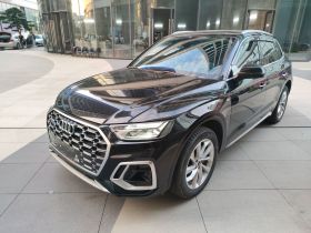 奥迪Q5L 2022款 改款 40T 豪华动感型