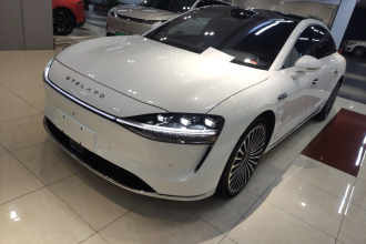 鸿蒙智行 享界S9 2024款 纯电 Ultra 四驱旗舰版