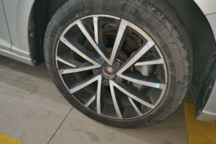 大众 朗逸 2018款 280TSI DSG豪华版 国V车身外观10