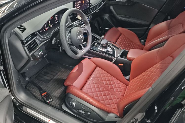 奥迪S4 2024款 S4 Avant 3.0TFSI局部细节19