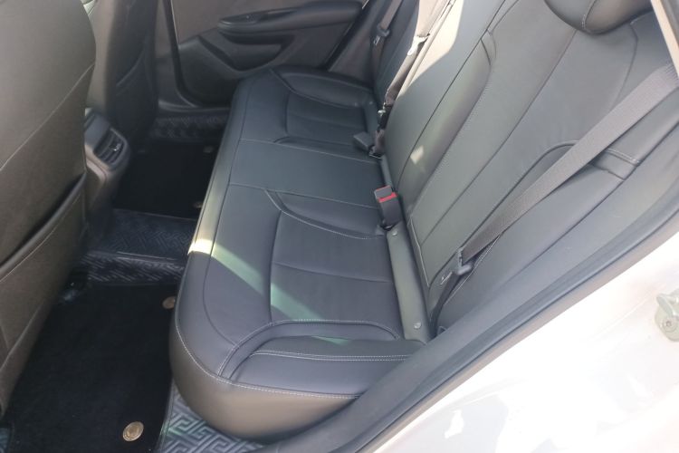 别克 英朗 2019款 18T 自动互联精英型 国VI中控内饰21