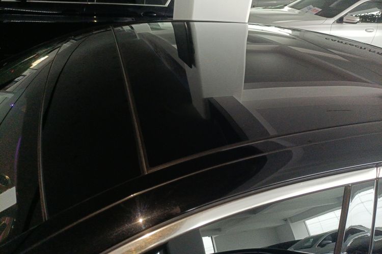 奔驰E级 2023款 改款 E 300 L 时尚型局部细节57