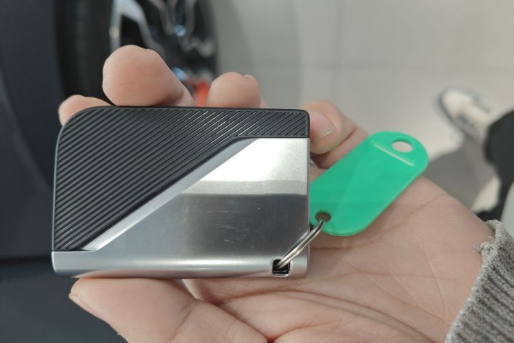 领克06 2020款 1.5T 耀Halo中控内饰11