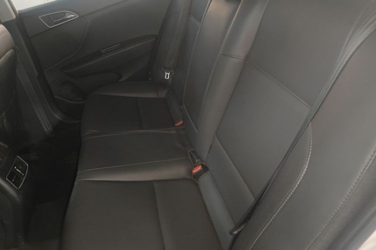 现代 名图 2017款 1.8L 自动尊贵型DLX 国V中控内饰21