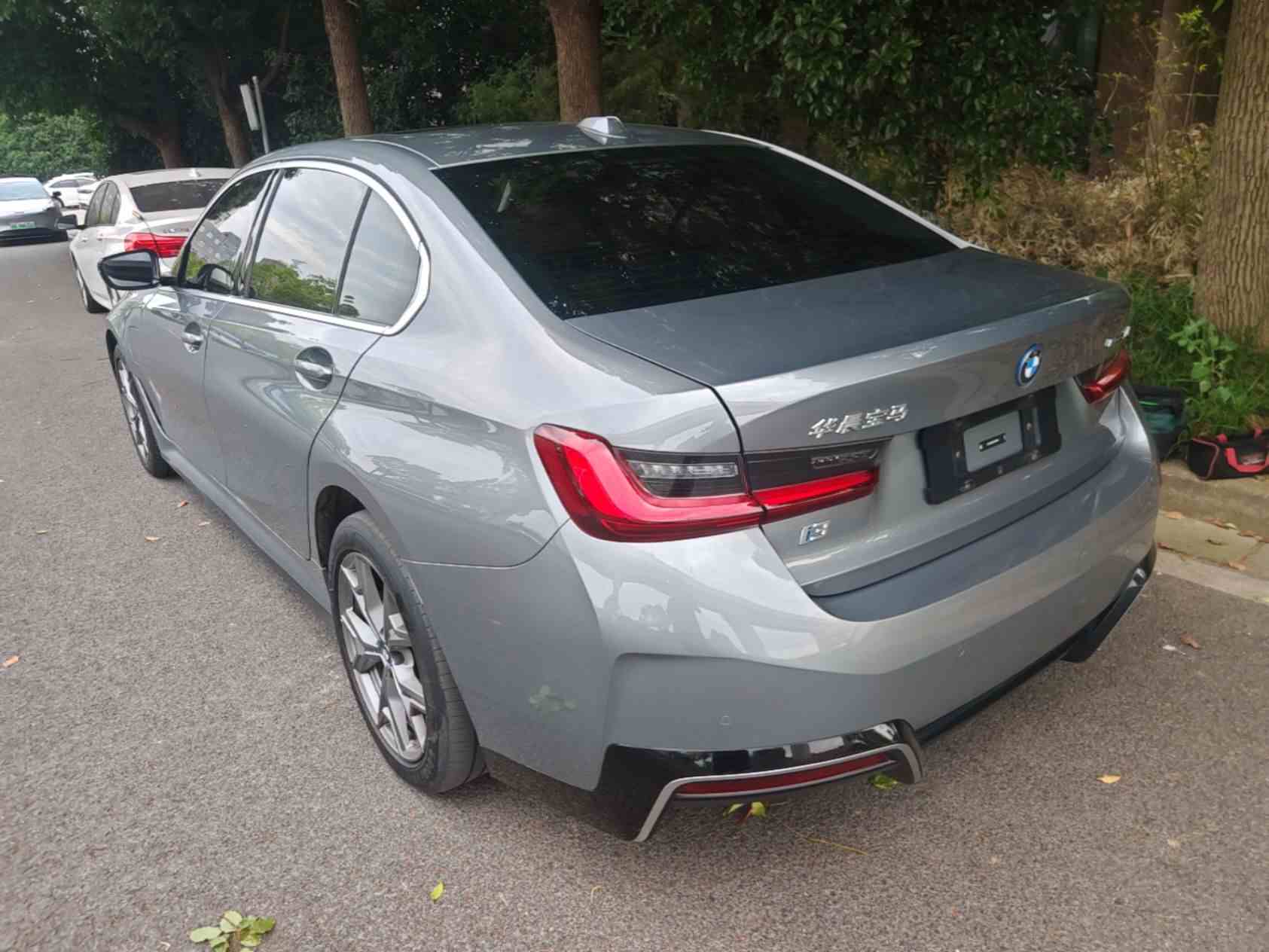 宝马i3 2024款 eDrive 35 L(3)
