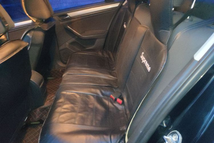 大众 宝来 2016款 1.6L 手动时尚型中控内饰21