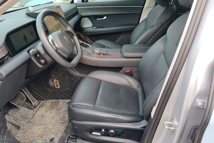 鸿蒙智行 问界M5 2022款 增程四驱旗舰版局部细节19