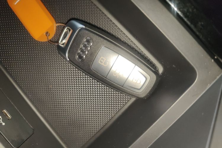 奥迪A3 2024款 Sportback 35 TFSI 豪华运动型中控内饰7001