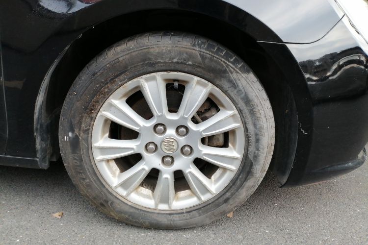 别克 君越 2012款 2.4L SIDI雅致版车身外观6007