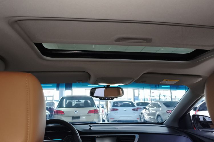 别克 英朗 2019款 18T 自动互联旗舰型 国V中控内饰22