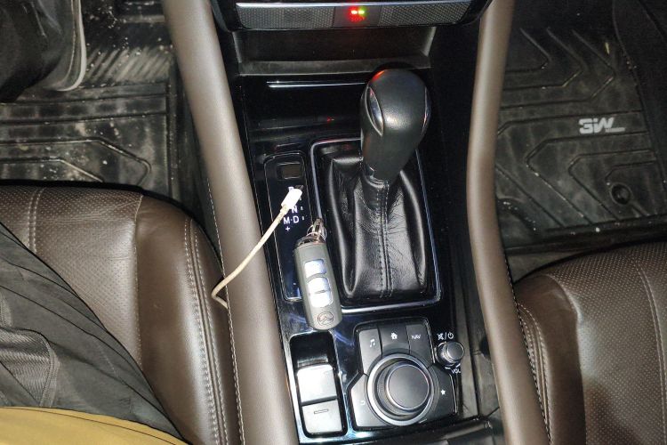 马自达 阿特兹 2021款 2.5L 蓝天尊崇版中控内饰18