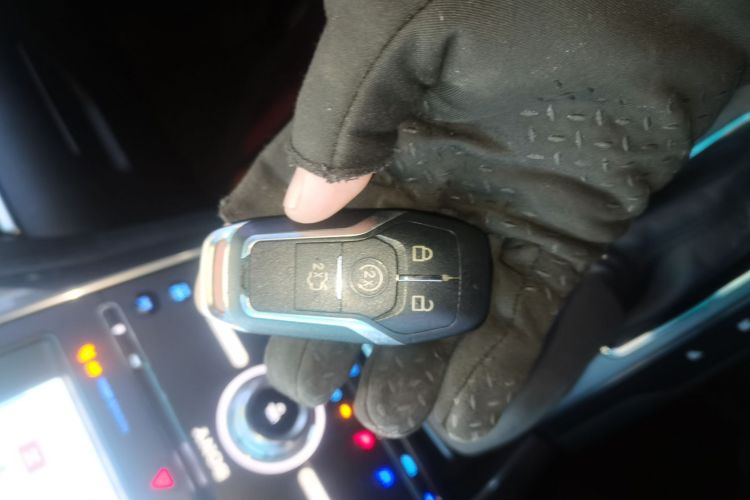 福特 探险者(进口) 2016款 2.3T 精英版中控内饰11