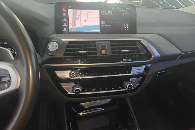 宝马X3 2020款  xDrive28i M运动套装中控内饰16