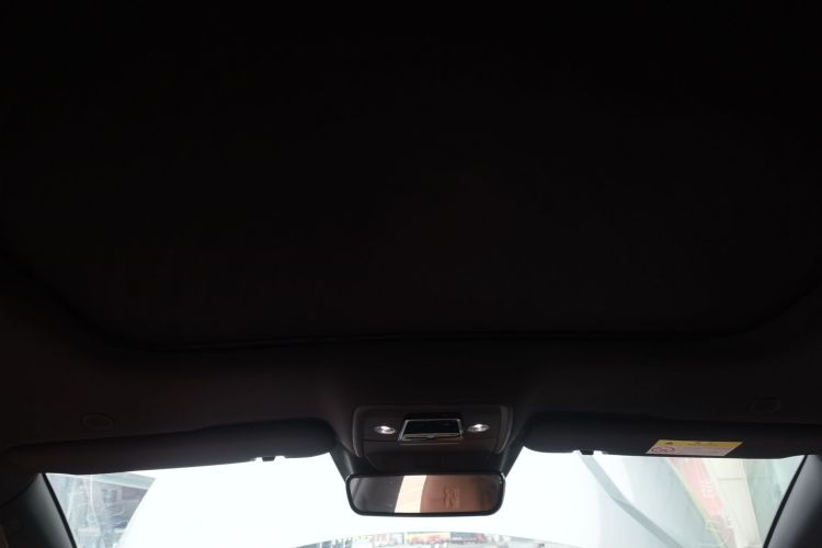 比亚迪 汉 2022款 DM-i 121KM 尊享型局部细节22