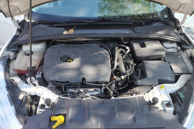 福特 福克斯 2015款 两厢 EcoBoost 180 自动精英型局部细节24