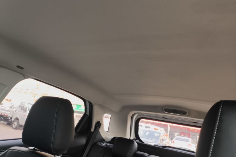 福特 翼搏 2018款 1.5L 自动铂翼型中控内饰22