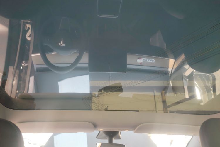 特斯拉 Model Y 2022款 改款 后轮驱动版中控内饰22