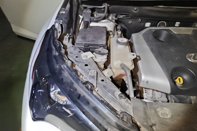 雷克萨斯NX 2017款 200 前驱 锋行版局部细节9006